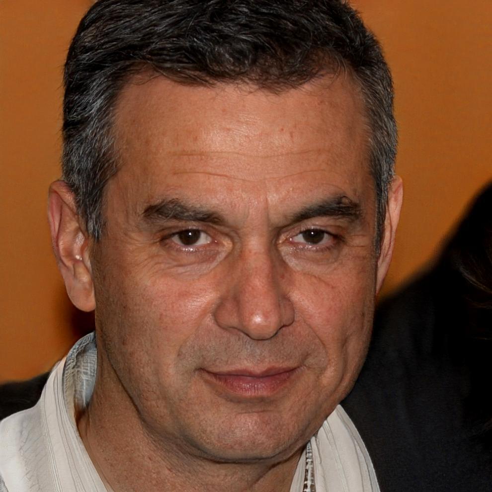 Portrait de Léonard Morel, expert en modélisation financière