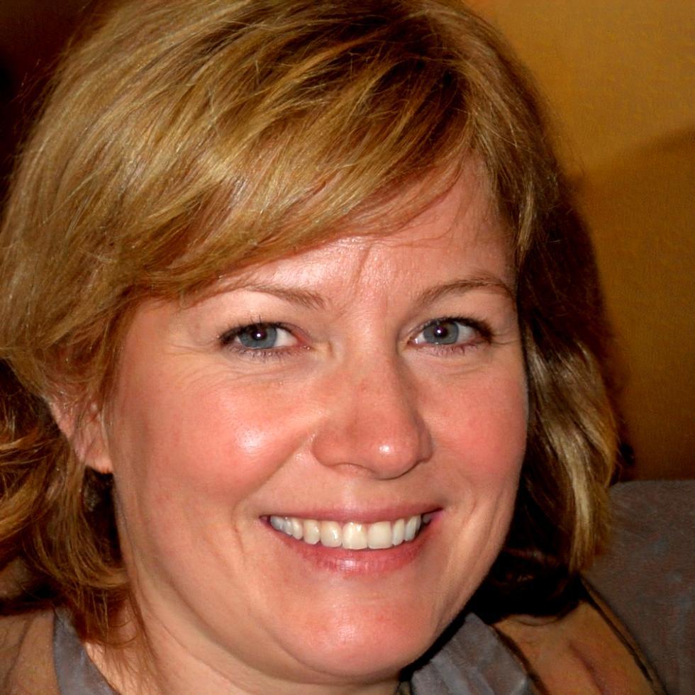 Portrait de Camille Moreau, directrice pédagogique spécialisée en modélisation financière